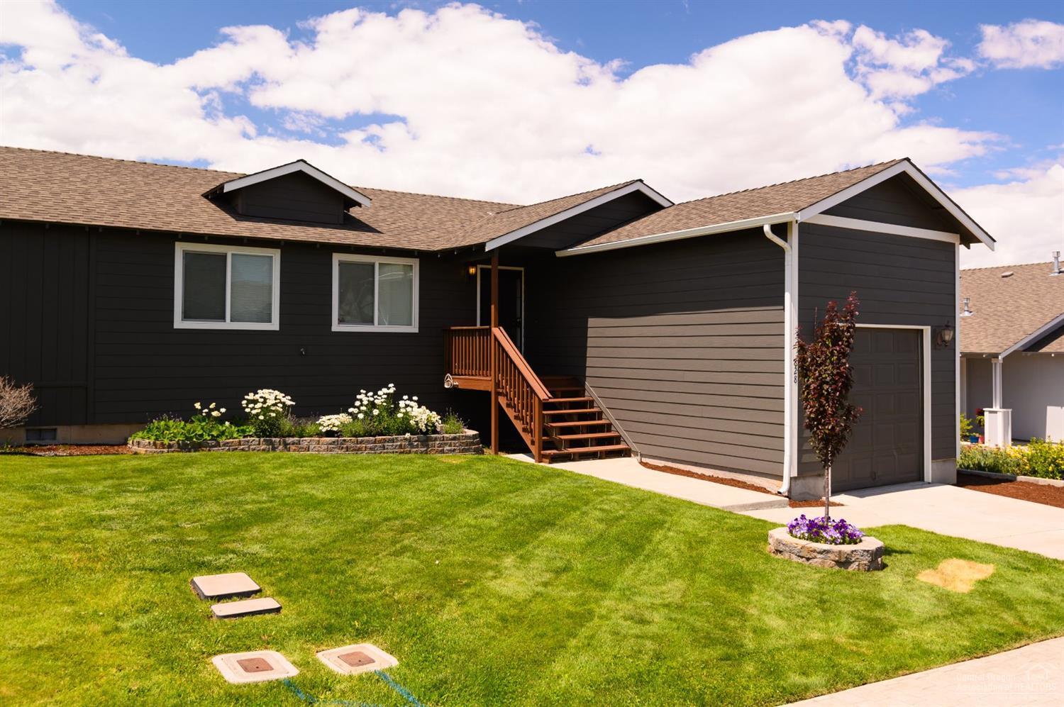 Strawberry Heights - Residential