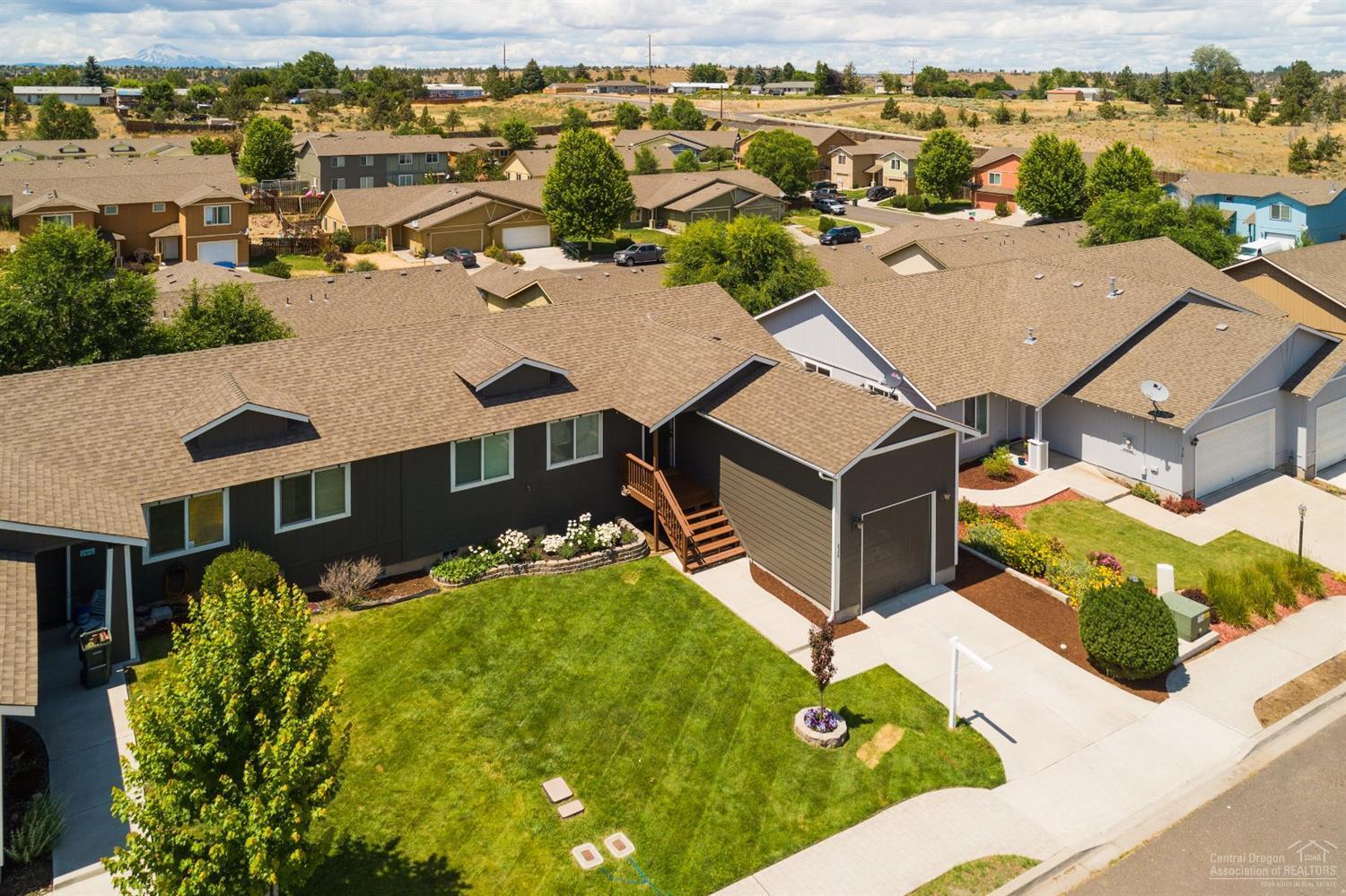 Strawberry Heights - Residential