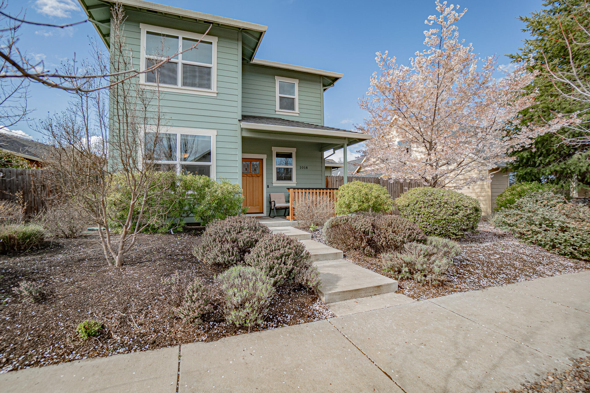 Kamerin Springs - Residential