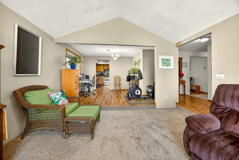 Tiny photo for 3030 Adams Circle, Medford, OR 97504 (MLS # 220214322)