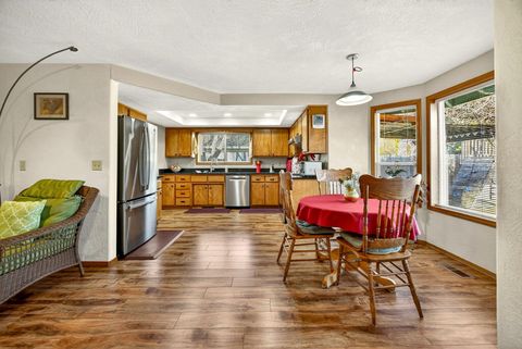 Tiny photo for 3030 Adams Circle, Medford, OR 97504 (MLS # 220214322)