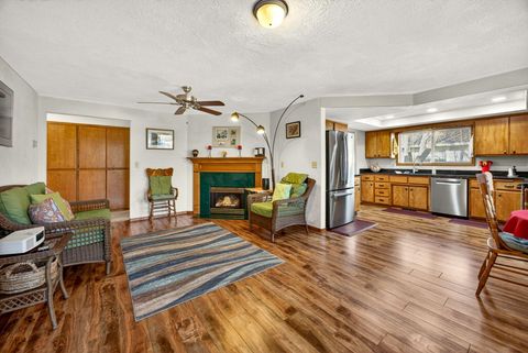 Tiny photo for 3030 Adams Circle, Medford, OR 97504 (MLS # 220214322)