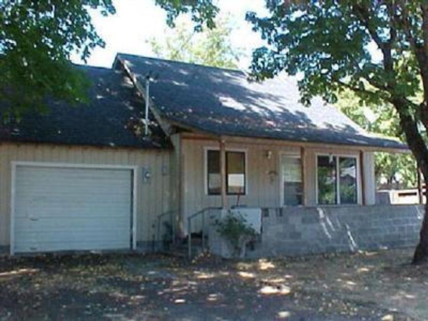 Home Sold as Is - Work In Progress. 2bed/1ba Down And 1bed/1ba Up. Front Porch And Fenced Backyard. Shed Stays. Ceiling Fan In L.R. & Upstairs, Laminate Flooring In L.R. Potential For Being A Nice Home, But Does Need Some Work.