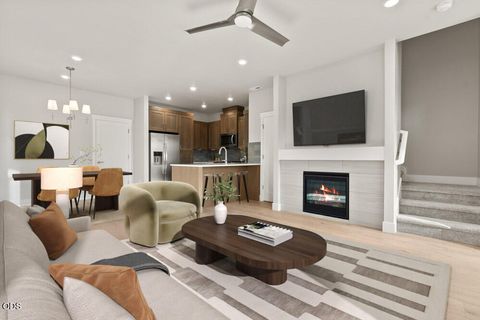 Photo of 3867 Eagle Road, Bend, OR 97701 (MLS # 220224111)