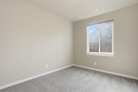 Tiny photo for 1255 W McKinney Butte Road #E, Sisters, OR 97759 (MLS # 220216854)