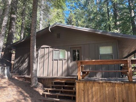 Tiny photo for 24176 Crescent Lake Road, Crescent Lake, OR 97733 (MLS # 220219299)