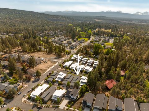 Tiny photo for 63378 NW Clearstone Drive, Bend, OR 97703 (MLS # 220222748)