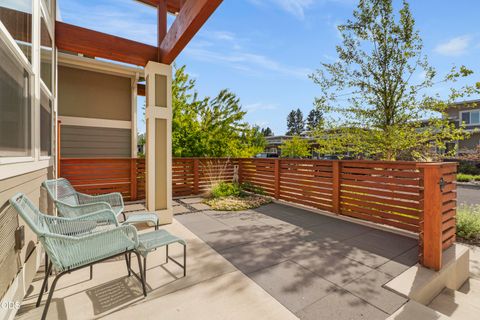 Tiny photo for 63378 NW Clearstone Drive, Bend, OR 97703 (MLS # 220222748)