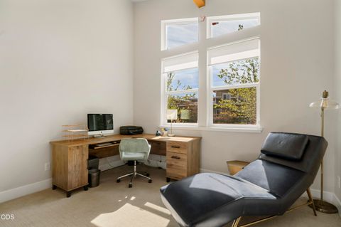 Tiny photo for 63378 NW Clearstone Drive, Bend, OR 97703 (MLS # 220222748)