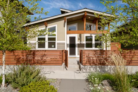 Photo of 63378 NW Clearstone Drive, Bend, OR 97703 (MLS # 220222748)