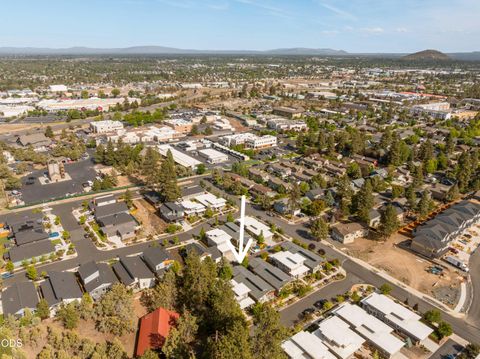 Tiny photo for 63378 NW Clearstone Drive, Bend, OR 97703 (MLS # 220222748)