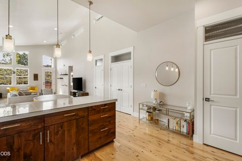 Tiny photo for 63378 NW Clearstone Drive, Bend, OR 97703 (MLS # 220222748)