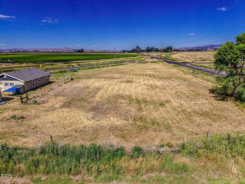 Tiny photo for 33839 Highway 50, Malin, OR 97632 (MLS # 220225794)