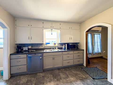 Tiny photo for 33839 Highway 50, Malin, OR 97632 (MLS # 220225794)