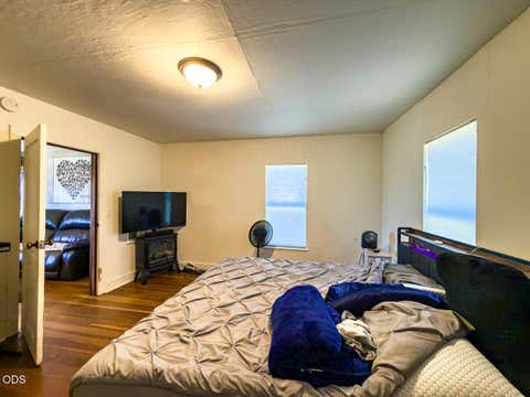 Tiny photo for 33839 Highway 50, Malin, OR 97632 (MLS # 220225794)