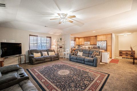 Tiny photo for 977 Garden Springs Circle, Medford, OR 97504 (MLS # 220214284)