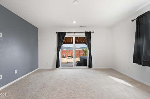 Tiny photo for 1222 NE Cobbleridge Court, Prineville, OR 97754 (MLS # 220227267)