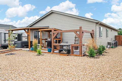 Tiny photo for 1222 NE Cobbleridge Court, Prineville, OR 97754 (MLS # 220227267)