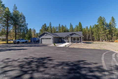 Tiny photo for 17450 MEADOW Way, Bend, OR 97707 (MLS # 220227404)