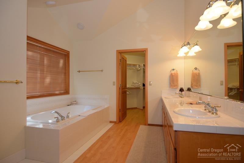 River Village - Residential