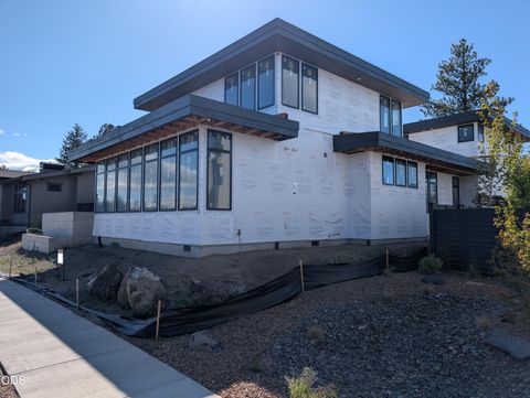 Tiny photo for 3226 NW Strickland Way, Bend, OR 97703 (MLS # 220223041)