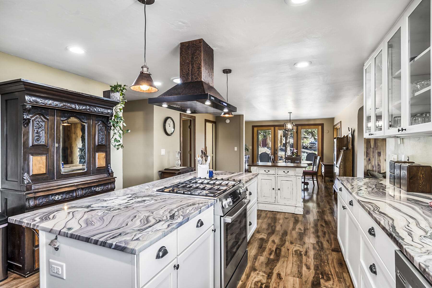 Highland Estate - Residential