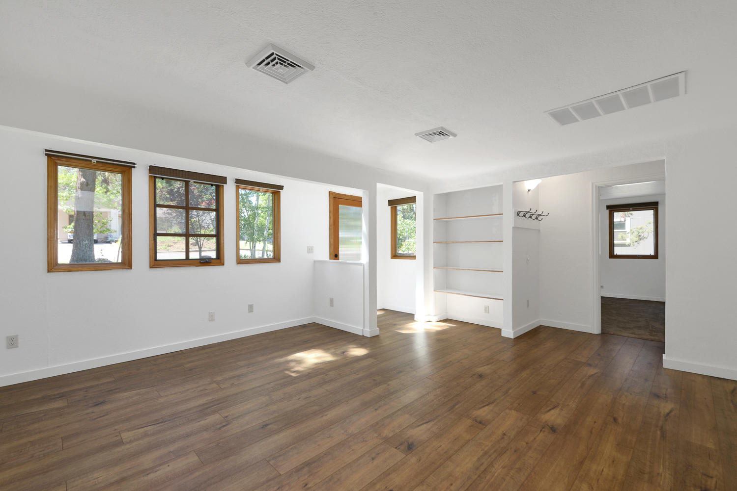 Center - Residential