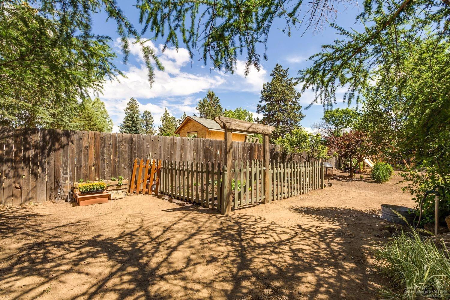 Desert Woods - Residential