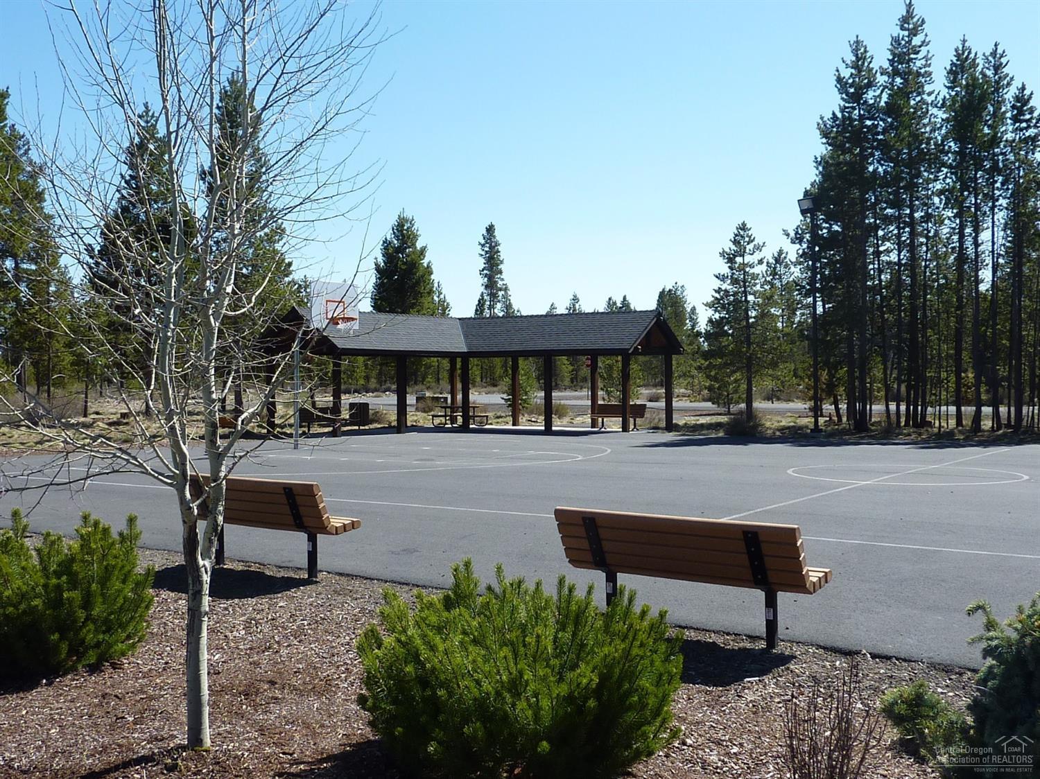 Crescent Creek - Residential