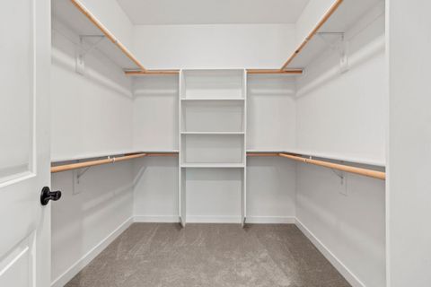 Tiny photo for 1134 Pumpkin Ridge Drive #337, Eagle Point, OR 97524 (MLS # 220219602)