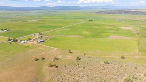 Tiny photo for 43273 Sycan Road, Beatty, OR 97621 (MLS # 220173121)