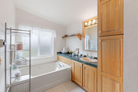 Tiny photo for 43273 Sycan Road, Beatty, OR 97621 (MLS # 220173121)