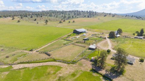 Tiny photo for 43273 Sycan Road, Beatty, OR 97621 (MLS # 220173121)