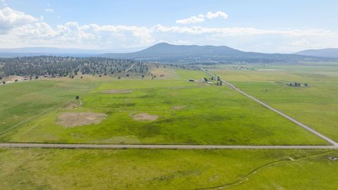 Tiny photo for 43273 Sycan Road, Beatty, OR 97621 (MLS # 220173121)