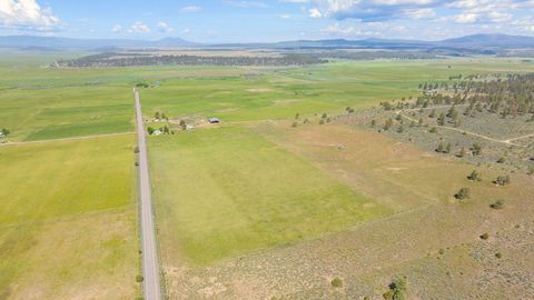 Tiny photo for 43273 Sycan Road, Beatty, OR 97621 (MLS # 220173121)