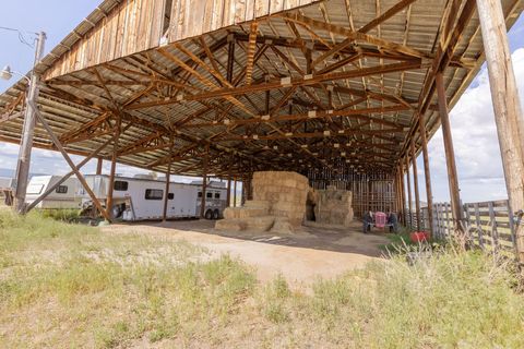 Tiny photo for 43273 Sycan Road, Beatty, OR 97621 (MLS # 220173121)
