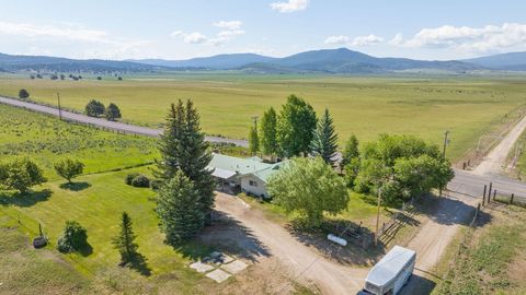 Tiny photo for 43273 Sycan Road, Beatty, OR 97621 (MLS # 220173121)