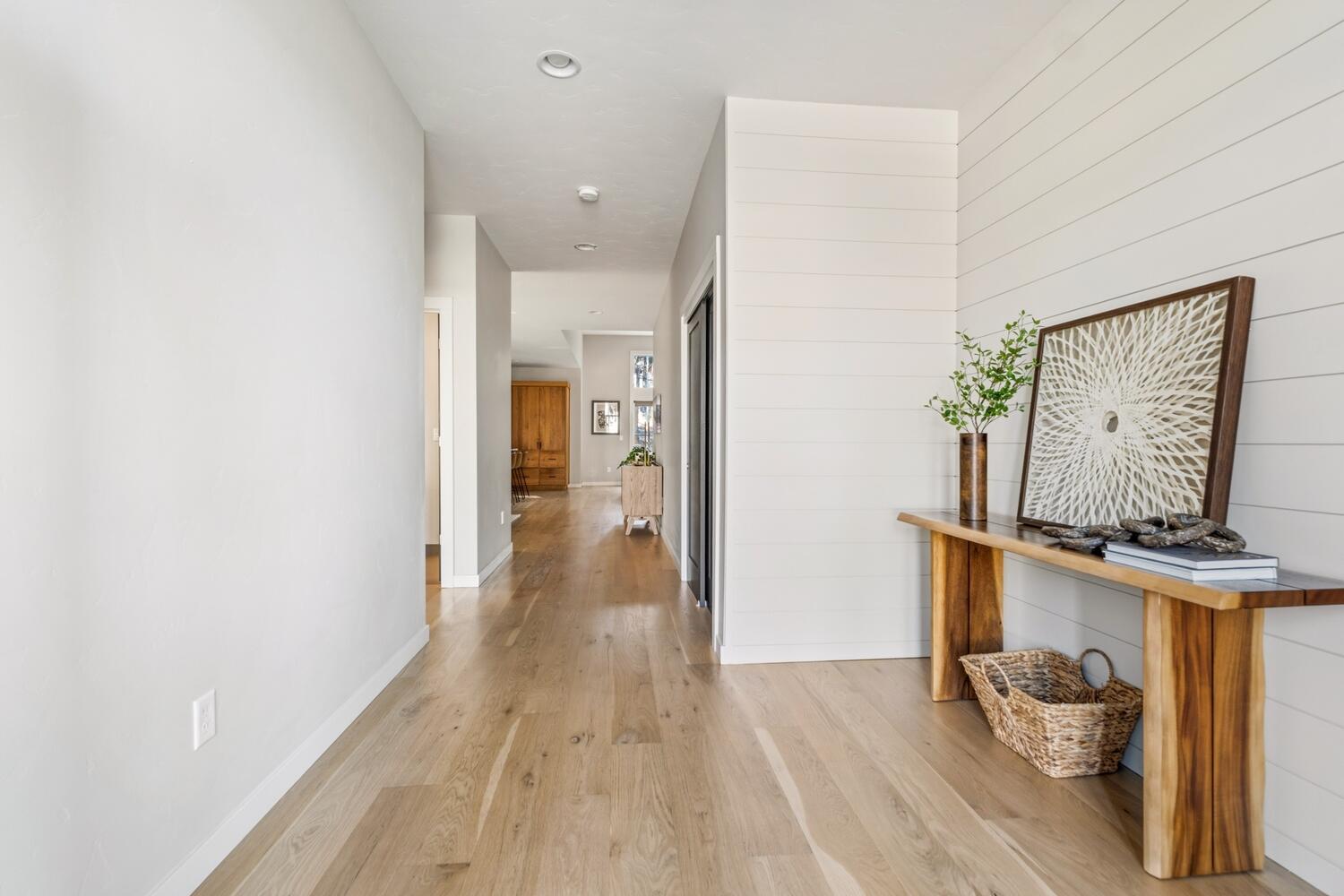 19183 NW Mount Shasta Drive