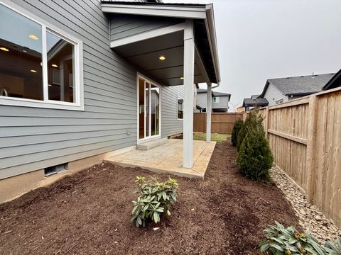 Tiny photo for 21836 SE Stromboli Court #Lot 115, Bend, OR 97702 (MLS # 220213954)