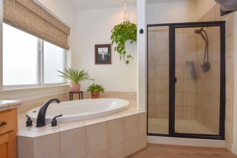 Tiny photo for 3339 NE Sandalwood Drive, Bend, OR 97701 (MLS # 220213355)