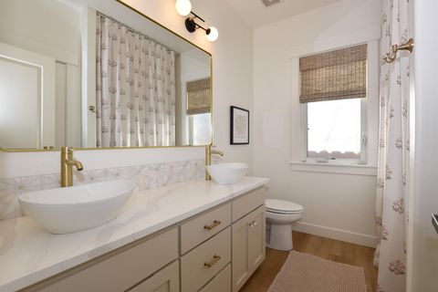 Tiny photo for 3339 NE Sandalwood Drive, Bend, OR 97701 (MLS # 220213355)