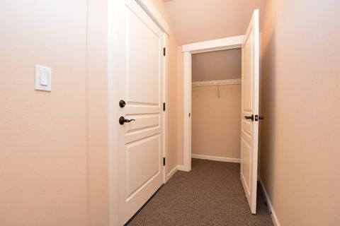 Tiny photo for 3339 NE Sandalwood Drive, Bend, OR 97701 (MLS # 220213355)