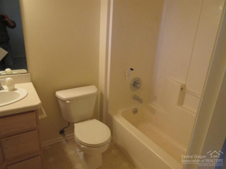 Floyd Acre Farm - Residential