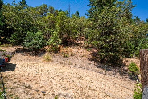 Tiny photo for 5334 Griffin Creek Road, Medford, OR 97501 (MLS # 220227430)