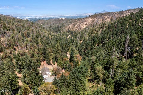 Tiny photo for 5334 Griffin Creek Road, Medford, OR 97501 (MLS # 220227430)