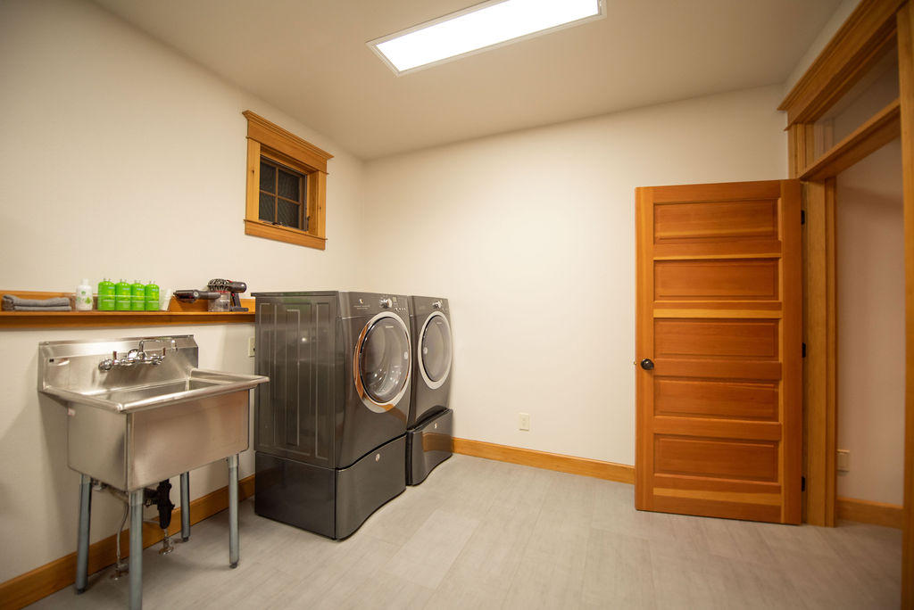 West Hills - Residential