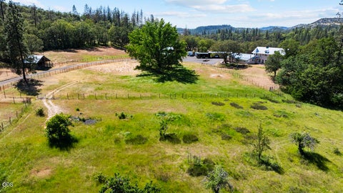 Tiny photo for 1800 S Obenchain Road, Eagle Point, OR 97524 (MLS # 220223362)