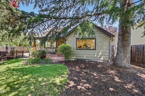 Photo of 1423 E Main Street, Ashland, OR 97520 (MLS # 220223843)