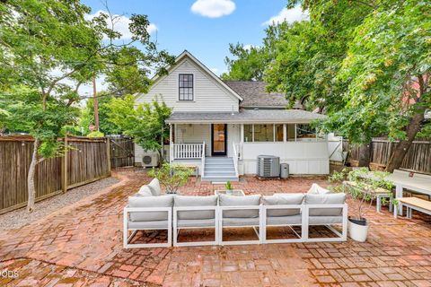Tiny photo for 135 S 3rd Street, Jacksonville, OR 97530 (MLS # 220224601)