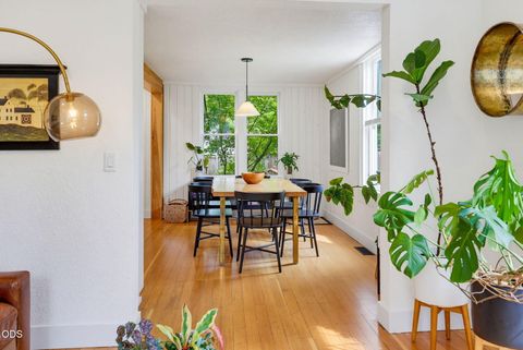 Tiny photo for 135 S 3rd Street, Jacksonville, OR 97530 (MLS # 220224601)